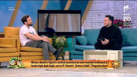 Mircea Eremia a lansat single-ul "Dor de noi". Dani Oţil, întrebări fără perdea:  "Am mers la sigur şi am dat nişte telefoane pentru a o avea pe fata asta în clip"