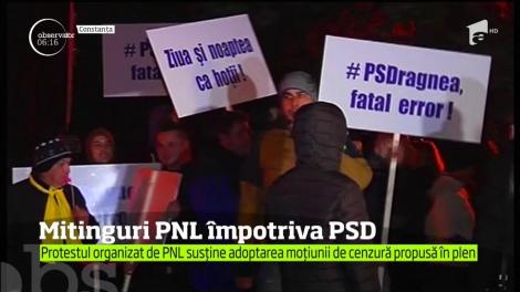 Liberalii strâng rândurile pentu moţiunea de cenzură împotriva Guvernului PSD ALDE