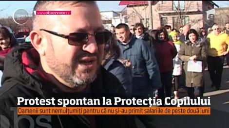 Protest spontan la Protecția Copilului din Vaslui