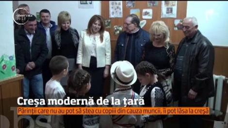 Creșa modernă de la țară. Copiii primesc o masă caldă, dorm, iar mai apoi sunt luați acasă de părinți