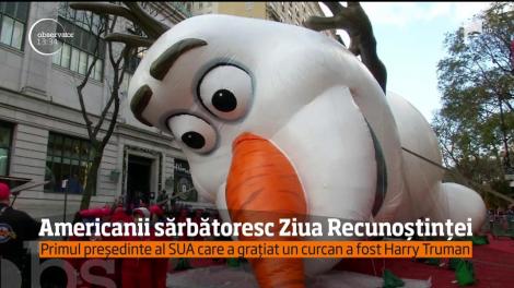 Cu baloane colorate şi măsuri de securitate întărite, Statele Unite se pregătesc pentru Ziua Recunoştinţei