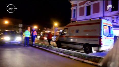 O tânără din Timişoara a fost lovită chiar pe trecerea de pietoni, de o şoferiţă care susţine că nu a văzut-o când traversa