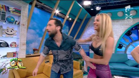 Alo, Dani, unde te uiți? Ochii sunt mai sus! "Dacă tu eşti la intrare în mall, cel care stă în ultimul rând la cinema nu trebuie să simtă parfumul tău!"