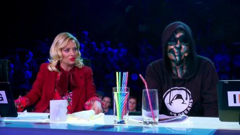 Ioana Teodora Savu, &icirc;nlocuită pe scaunul de la X Factor de către Ioana M&icirc;rți