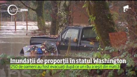 Inundaţii de proporţii în statul american Washington. Un orăşel a fost înghiţit de ape, în urma ploilor torenţiale