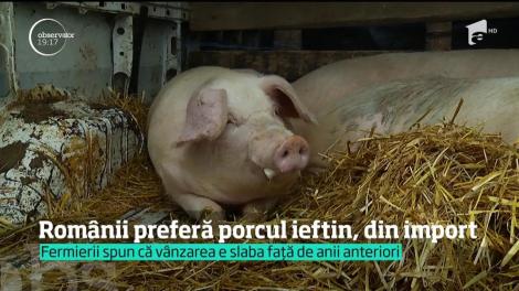 Porcul de curte nu mai e la căutare, de sărbători. Oamenii cumpără puţin, direct din magazine