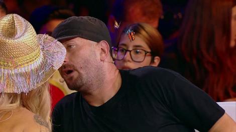 Exasperat de cuvintele vulgare ale lui Cheloo, Mihai Bendeac cedează! Replica e una pe măsură! „Nea Cătă, te rog eu frumos”