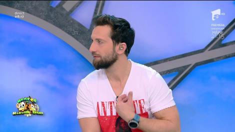 Răzvan către Dani: "Vedea-te-aș însurat cu Albă ca zăpada sau Cenușăreașa, e mâine la Antena 1"