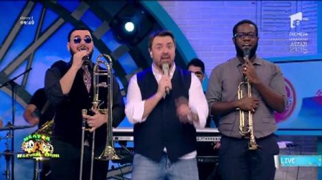 24 de ani de Antena 1! Horia Brenciu - "Jingle Bells"