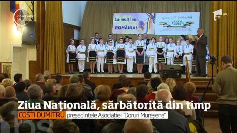 Localnicii din Sângeorgiu de Mureş au sărbătorit în avans Ziua Naţională