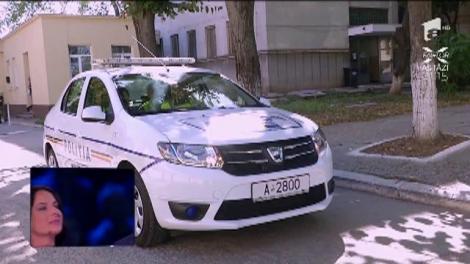 Eliza, "zâna cu epoleți", se luptă, cot la cot, cu bunul ei prieten Adrian, pentru oamenii nevoiași. Zidul are de înfruntat o adevărată forță