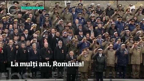 Mii de oameni, la Arcul de Triumf