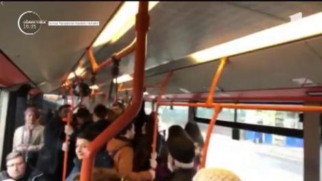 Moment emoționant, în RATB. Călătorii au început să cânte Imnul Național (VIDEO)