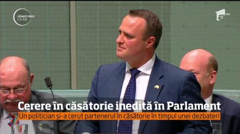 Moment neaşteptat în parlamentul Australiei. Un politician şi-a cerut partenerul în căsătorie, chiar în prezenţa premierului!
