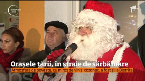 Orașele țării, în straie de sărbătoare. Peste orașele Ploiești și Târnăveni s-a așternut magia sărbătorilor de iarnă