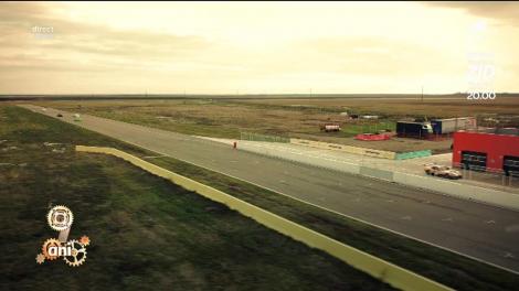 Surpriză cu multă adrenalină pentru copiii unui orfelinat! Puştii şi-au pus casca de protecţie şi au devenit copiloţi la Motor Park!