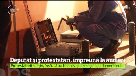 Un deputat şi mai mulți protestatari şi-au petrecut toată noaptea la secţia de Poliţie după un incident grav petrecut chiar în faţa Palatului Parlamentului