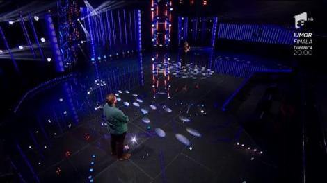 Sam Smith - "Spectre". Vezi interpretarea lui Salvatore Pierluca, la X Factor!