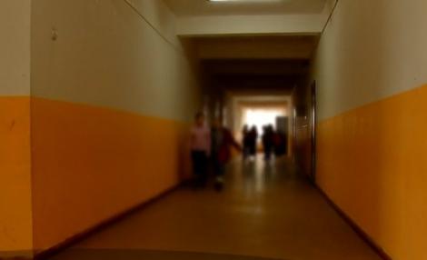 Măsuri dure! Ce pedeapsă a primit elevul din Constanța care a agresat o profesoară la începutul unei ore de curs