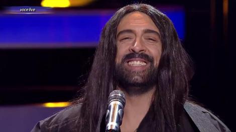 CRBL se transformă în Gheorghe Gheorghiu - "Eu sunt nebunul care te iubeşte"