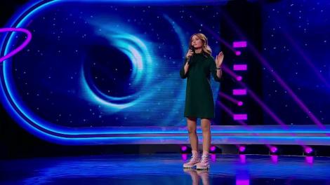 Râzi de te prăpădeşti! Ana-Maria Calița: ”Mi-am înșelat iubitul cu un turc, am avut și orgasm. O limbă străină face diferența!”