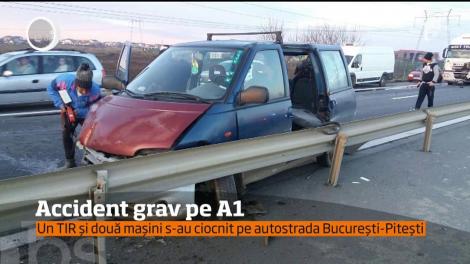 Momente dramatice pe autostrada Bucureşti-Piteşti. Un TIR şi două autoturisme s-au lovit violent
