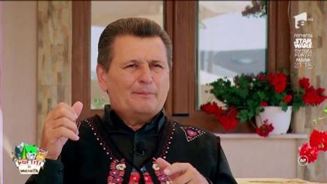 Așa cevaaaaa... Nea Mărin i-a spart nasul lui Speak cu un manechin: "Bă, ce turbat eşti!"