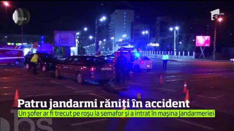 O maşină a jandarmeriei a fost implicată într-un accident în Capitală