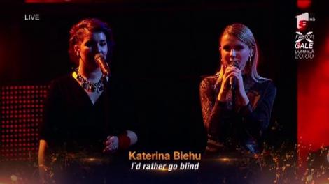 Katerina cea cu părul... scurt. A renunțat la pletele bălaie, dar vocea n-a părăsit-o, iar Horia a iertat-o pentru schimbarea de look!