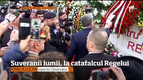 Nobilii Europei, la căpătâiul Regelui Mihai. Foștii suverani Juan Carlos al Spaniei şi Sofia au ajuns la Bucureşti