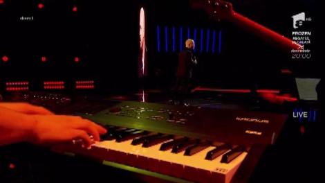 Jeremy Ragsdale cântă la X Factor piesa lui Aurelian Andreescu - "Tu eşti primăvara mea"