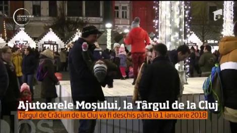 Ajutoarele Moșului, la Târgul de la Cluj. În spatele atmosferei magice stau echipe de profesionişti