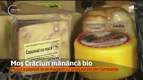 Moş Crăciun mănâncă bio