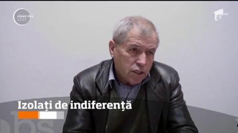 Drumul spre civilizaţie trece prin noroi pentru o familie din Vâlcea