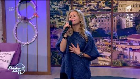 E vremea colindelor! Anamaria Ferentz  a interpretat „One Toy Soldier" la „Prietenii de la 11”