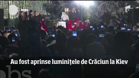 S-a dat startul sărbătorilor de iarnă în Ucraina! La Kiev au fost aprinse luminițele de Crăciun