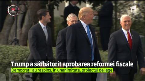 Donald Trump a sărbătorit aprobarea reformei fiscale