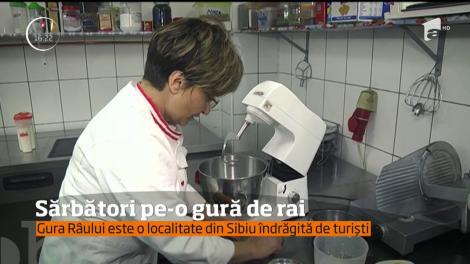 Sărbătorile în Mărginimea Sibiului sunt cu totul şi cu totul spectaculoase!