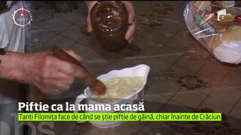Secretele piftiei ca la mama acasă! Se fac ultimele pregătiri pentru masa de Crăciun, iar „răciturile” vor fi savurate de întreaga familie!