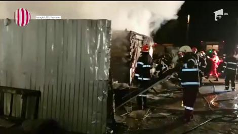 Incendiu violent şi pericol de explozie în Prahova
