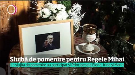 Slujbă la biserica din Savarsin, pentru pomenirea regelui Mihai