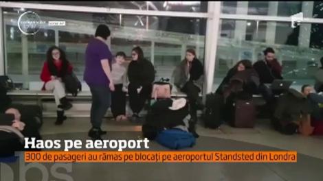 Haos pe aeroportul Standsted din Londra