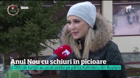 Anul Nou cu schiuri în picioare. Pentru multe domnişoare, ieşirea pe pârtie a fost ocazia ideală pentru un selfie reuşit