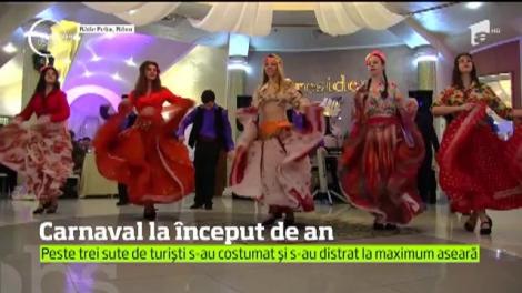 Nici nu a trecut bine Revelionul că petrecerile se ţin lanţ. Românii s-au costumat şi au continuat petrecerea la Carnaval