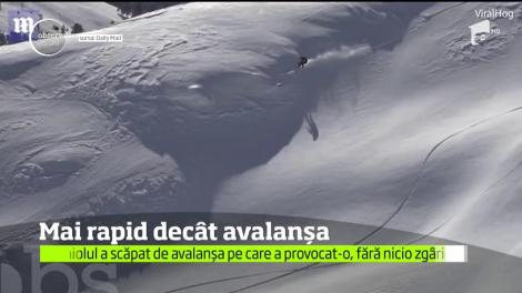 Un snowboarder a avut parte de o experienţă periculoasă. A cauzat o avalanşă chiar în timpul coborârii de pe un versant