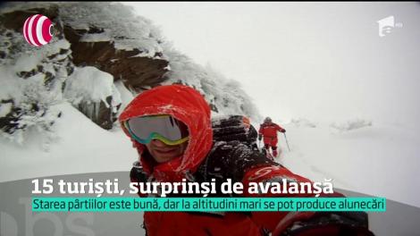 Risc de avalanşă în Făgăraş! 15 oameni au fost salvaţi din mijlocul zăpezilor şi peste 100 de turişti au cerut ajutor la 112