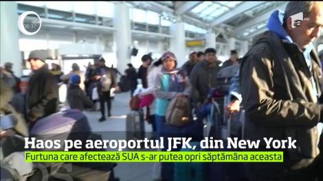 Furtuna polară a creat haos pe aeroportul JFK din New York! Peste şase mii de curse au fost anulate sau amânate din cauza viscolului şi a ninsorilor