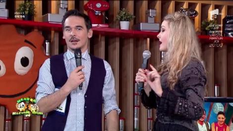 E vremea scamatoriilor, a acrobaţiilor şi nu numai! Cristina Strecopitov și asistenta Biscuit, număr de magie spectaculos