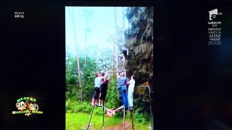 Smiley News! Cascadorie în leagăn. Și-a luat avânt și s-a învârtit peste bară, de mai multe ori!