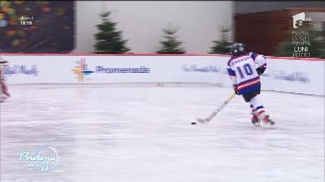 Sfaturi esențiale pentru copiii care vor să practice hochei. Echipa Triumf, exerciții și distracție pe gheață